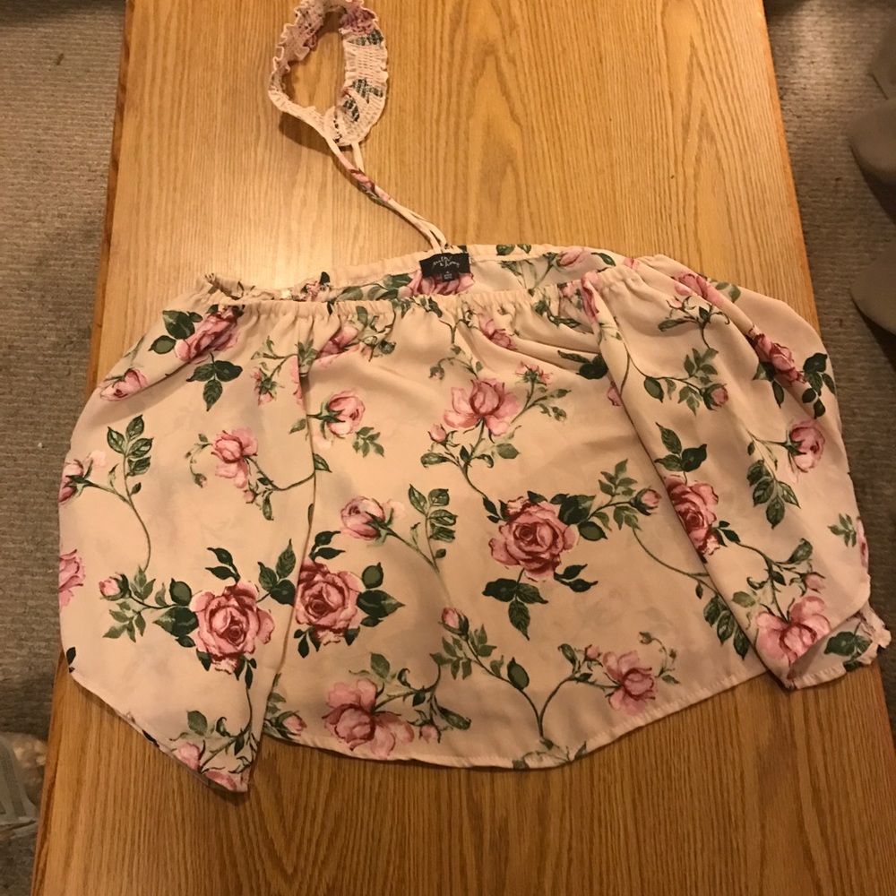 Flawless beauty head to toe says this unique shirt